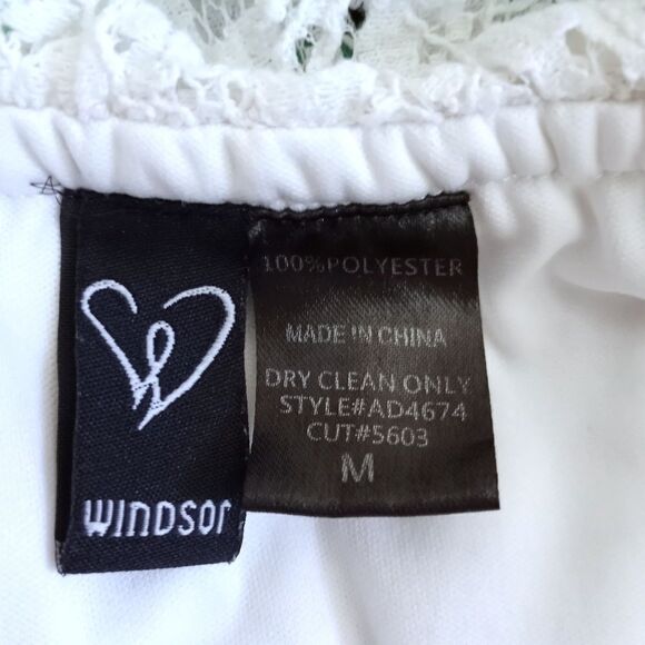 WINDSOR STRAPLESS WHITE LACE DRESS SZ.M EUC - Picture 6 of 6